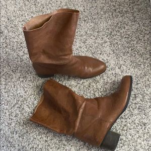 Leather boots, low heel, mid calf height